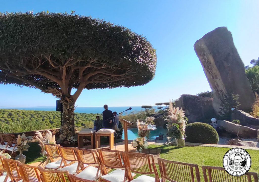 Celebrant Finca El Canuelo Weddings Love Garden